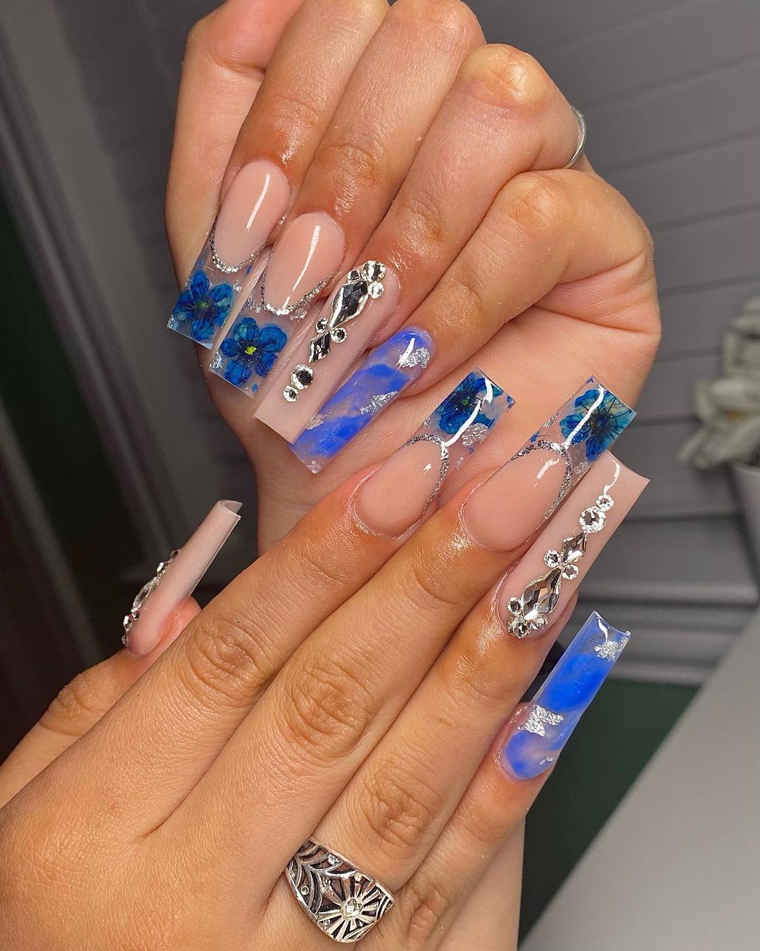 Best Nail Designs To Be Rocked This Summer. - Zanaposh
